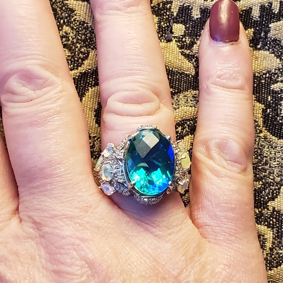 Peacock Quartz and Ethiopian Opal Ring in Platinum Over Sterling Silver - Picture 5 of 9